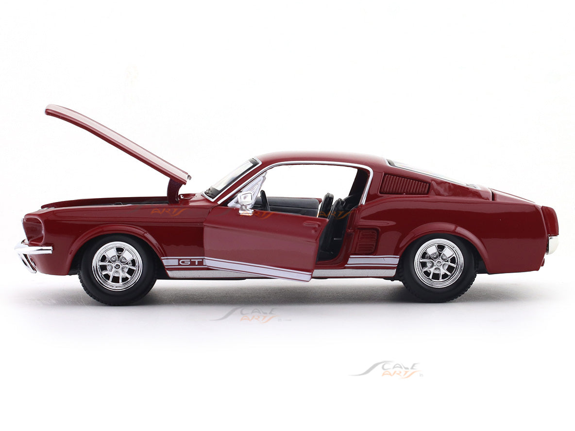 1967 Ford Mustang GT Acrylic Case 1:24 Bburago Licensed Diecast Scale Model Car Collectible