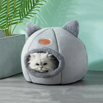 “Cozy Cat Bed House – Soft Warm Pet Cave for Indoor Cats & Kittens”