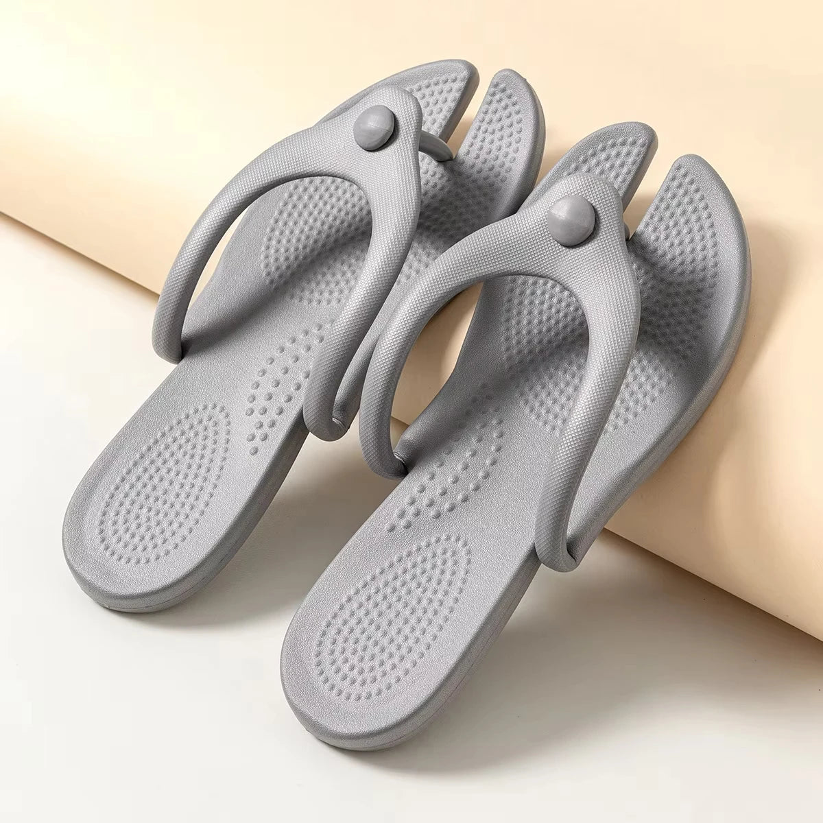 TravelFlip™ Folding Slippers ✈️ — Pocket-Size Comfort Anywhere